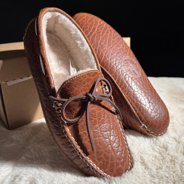 Close-up of Winston's bison leather grain and stitching